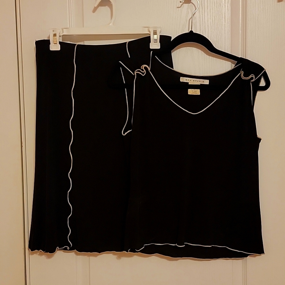 Max Studio EUC set, top and skirt, black with cream accents, sz M